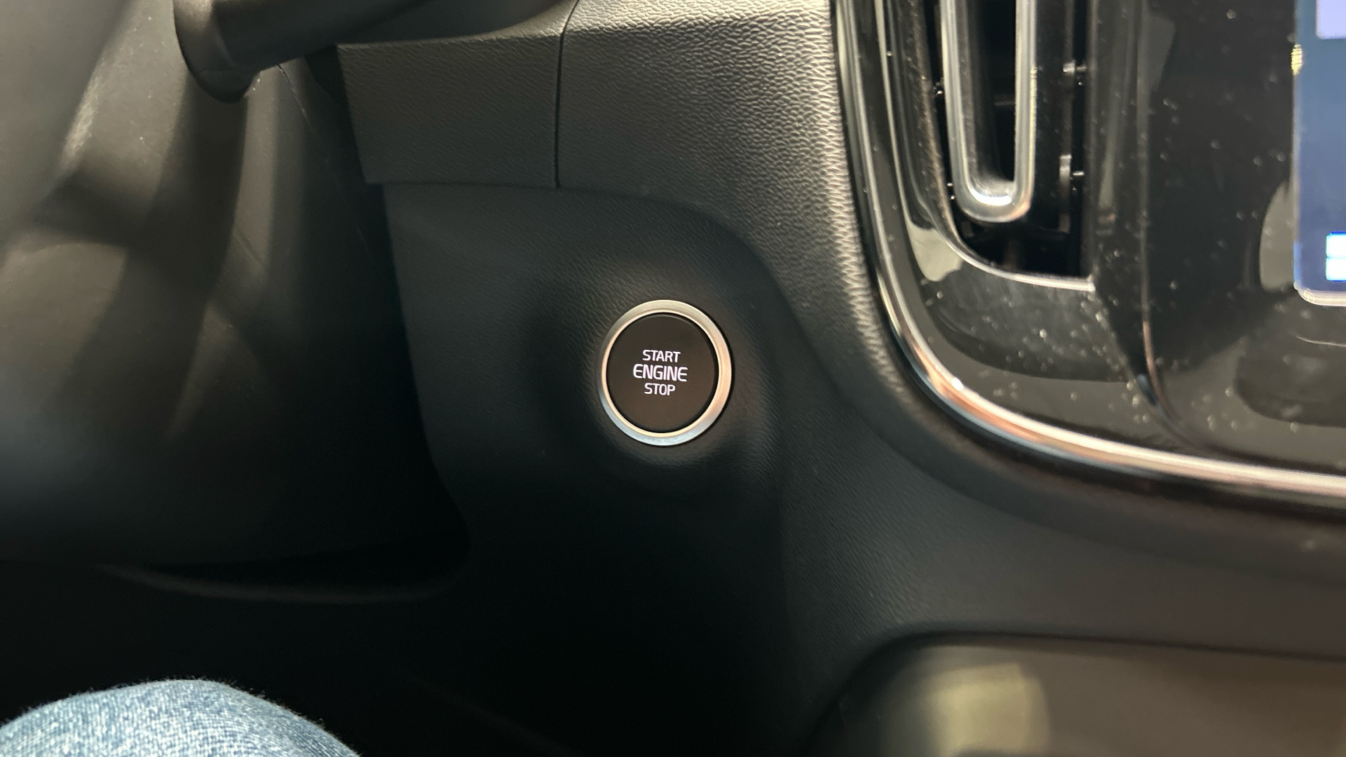 Volvo XC40 segunda mano 72397055 - 24 Volvo XC40 segunda mano 72397055 - 24