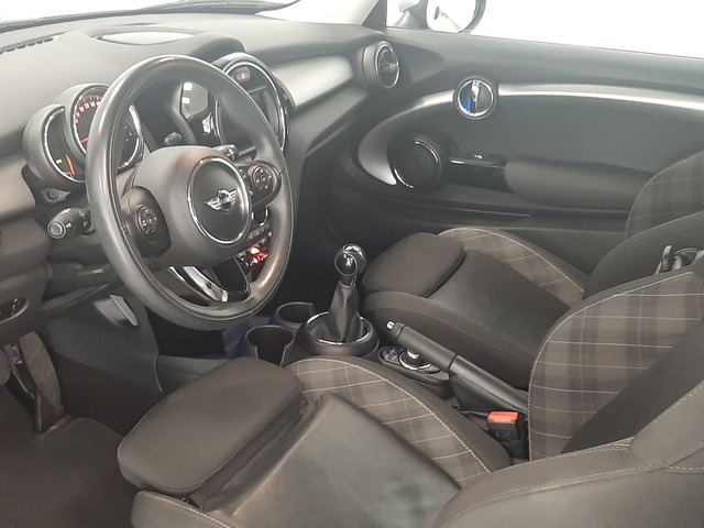 fotoG 20 del MINI MINI 3 Puertas Cooper 100 kW (136 CV) 136cv Gasolina del 2018 en Valencia