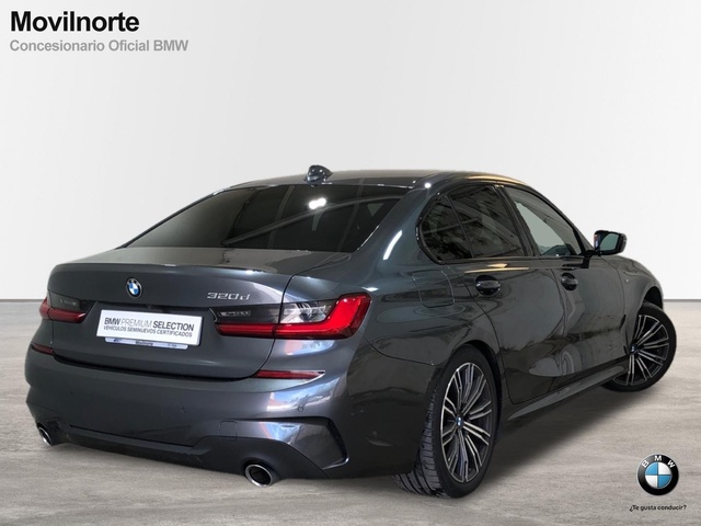 BMW Serie 3 320d color Gris. Año 2021. 140KW(190CV). Diésel. En concesionario Movilnorte El Plantio de Madrid