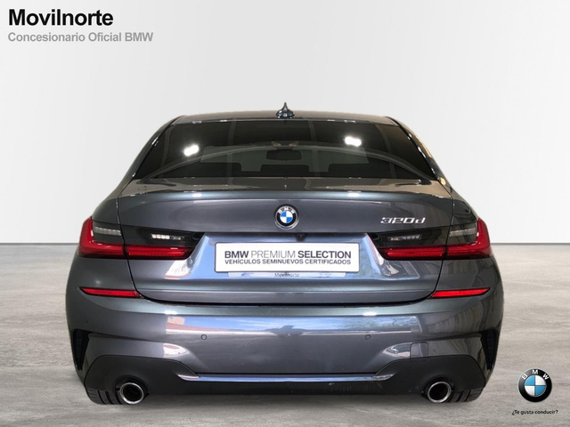 BMW Serie 3 320d color Gris. Año 2021. 140KW(190CV). Diésel. En concesionario Movilnorte El Plantio de Madrid