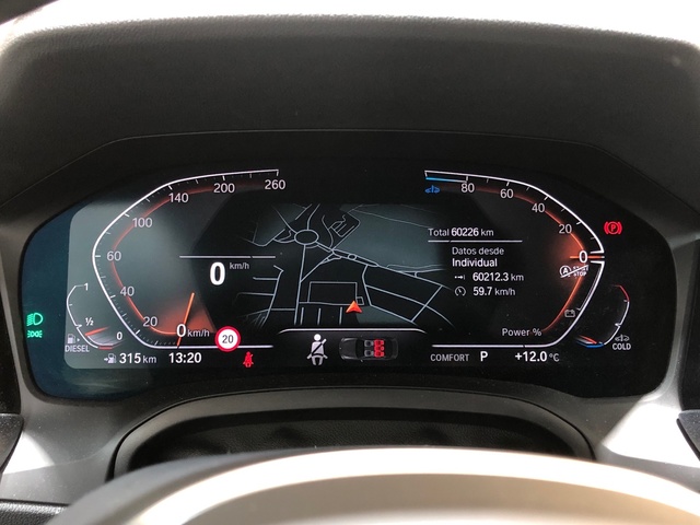 BMW Serie 3 320d color Gris. Año 2021. 140KW(190CV). Diésel. En concesionario Movilnorte El Plantio de Madrid