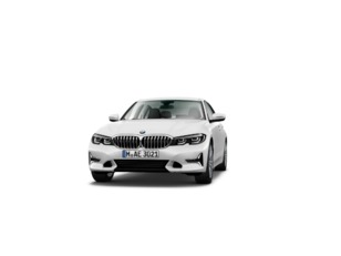 Fotos de BMW Serie 3 320i color Blanco. Año 2021. 135KW(184CV). Gasolina. En concesionario Movilnorte El Carralero de Madrid