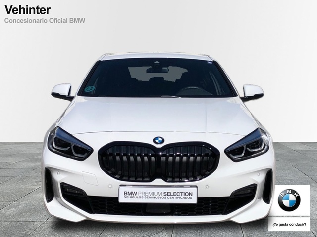 BMW Serie 1 118d color Blanco. Año 2024. 110KW(150CV). Diésel. En concesionario Vehinter Getafe de Madrid