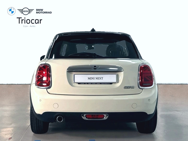 fotoG 4 del MINI MINI 5 Puertas Cooper 100 kW (136 CV) 136cv Gasolina del 2021 en Asturias