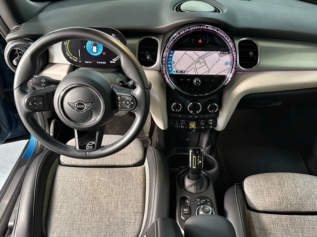fotoG 6 del MINI MINI 3 Puertas Cooper SE 135 kW (184 CV) 184cv Eléctrico del 2021 en Asturias