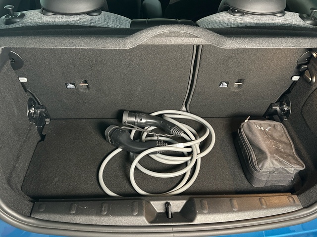 fotoG 19 del MINI MINI 3 Puertas Cooper SE 135 kW (184 CV) 184cv Eléctrico del 2021 en Asturias
