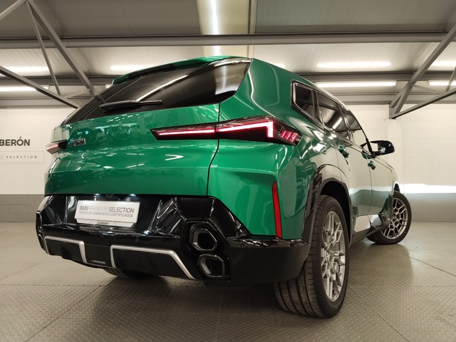BMW XM 50e color Verde. Año 2025. 350KW(476CV). Híbrido Electro/Gasolina. En concesionario Autoberón de La Rioja