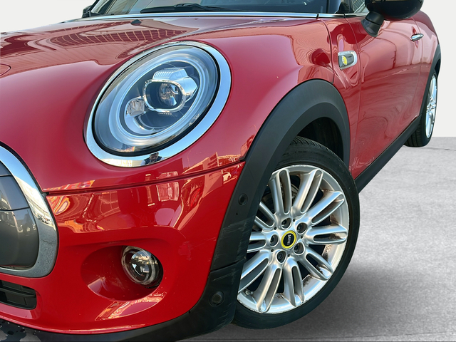 fotoG 5 del MINI MINI 3 Puertas Cooper SE 135 kW (184 CV) 184cv Eléctrico del 2020 en Granada