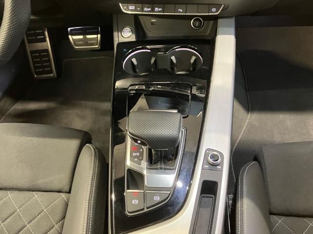 Audi A4 Avant Black line 35 TFSI 110 kW (150 CV) S tronic