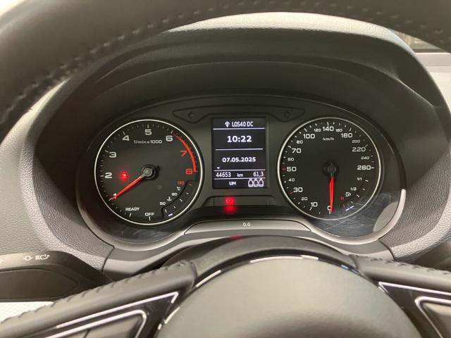 Audi Q2 design 30 TFSI 85 kW (116 CV)