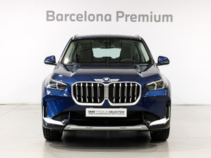 Fotos de BMW X1 sDrive20i color Azul. Año 2025. 125KW(170CV). Gasolina. En concesionario Barcelona Premium -- GRAN VIA de Barcelona