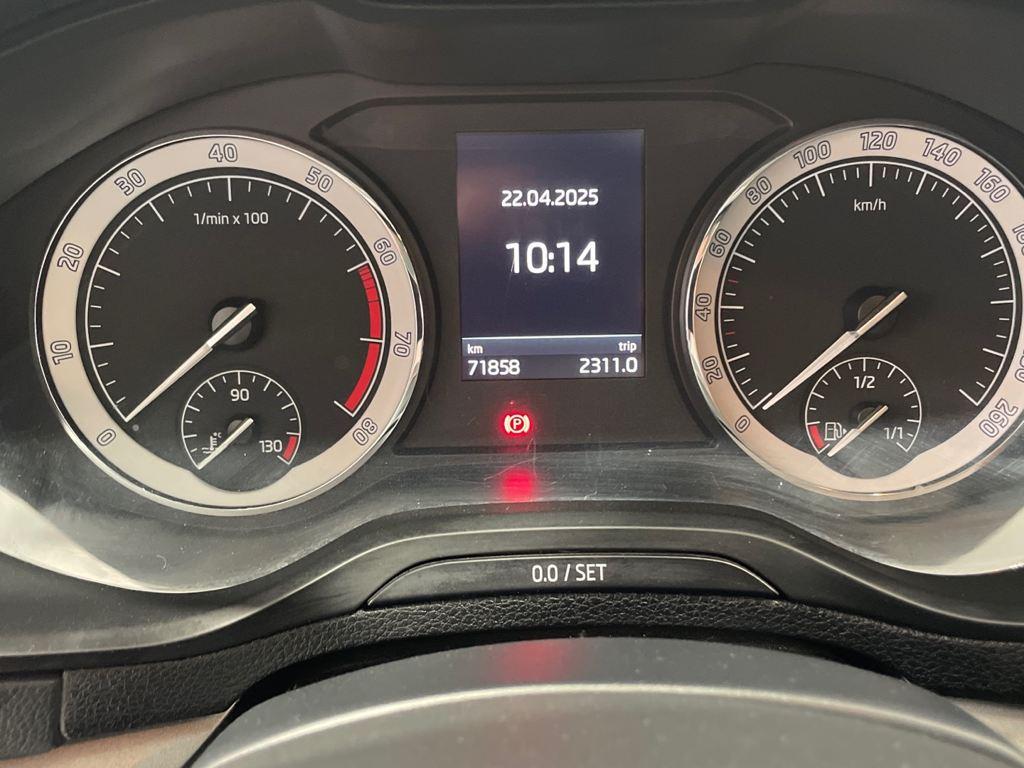 Skoda Karoq 1.0 TSI - 17