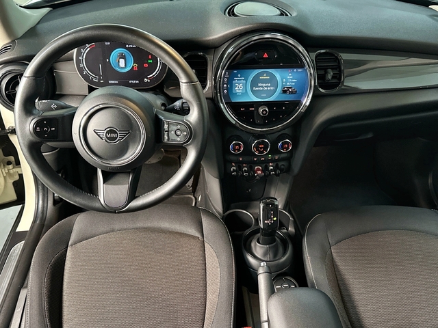 fotoG 6 del MINI MINI 3 Puertas Cooper 100 kW (136 CV) 136cv Gasolina del 2021 en Asturias