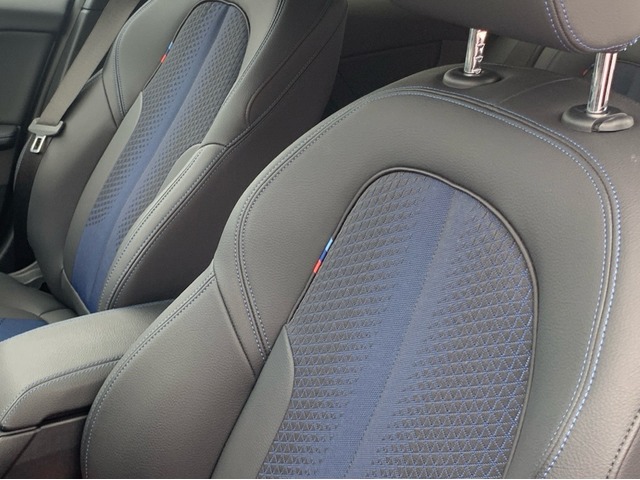 BMW Serie 1 118d color Gris. Año 2024. 110KW(150CV). Diésel. En concesionario Celtamotor Pontevedra de Pontevedra