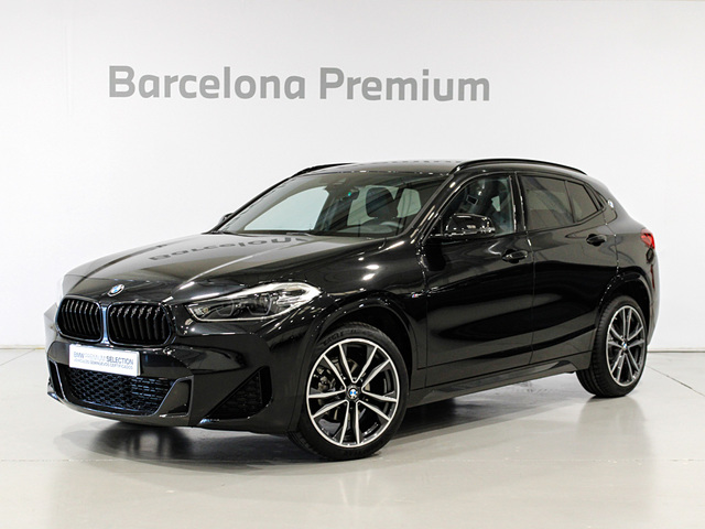 BMW X2 sDrive16d color Negro. Año 2024. 85KW(116CV). Diésel. En concesionario Barcelona Premium -- GRAN VIA de Barcelona