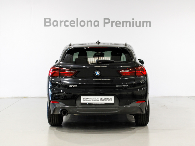 BMW X2 sDrive16d color Negro. Año 2024. 85KW(116CV). Diésel. En concesionario Barcelona Premium -- GRAN VIA de Barcelona