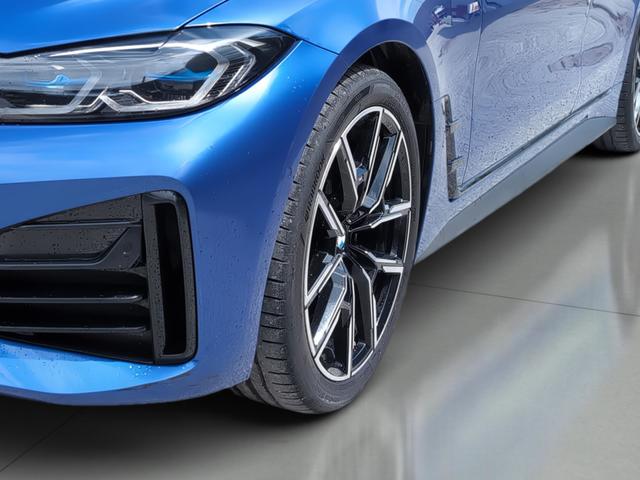 BMW Serie 4 420d Gran Coupe color Azul. Año 2024. 140KW(190CV). Diésel. En concesionario Automotor Premium Velázquez - Málaga de Málaga