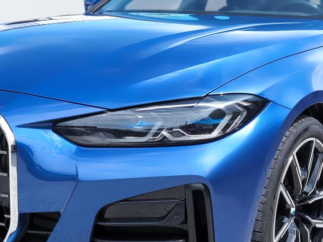 BMW Serie 4 420d Gran Coupe color Azul. Año 2024. 140KW(190CV). Diésel. En concesionario Automotor Premium Velázquez - Málaga de Málaga