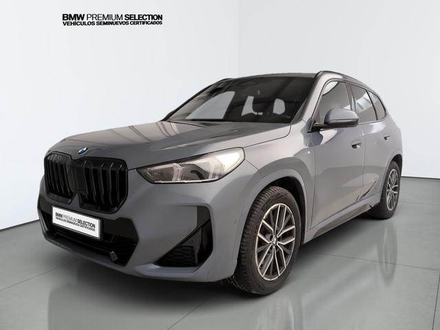 BMW X1 sDrive20i color Gris. Año 2024. 125KW(170CV). Gasolina. En concesionario Automotor Premium Velázquez - Málaga de Málaga