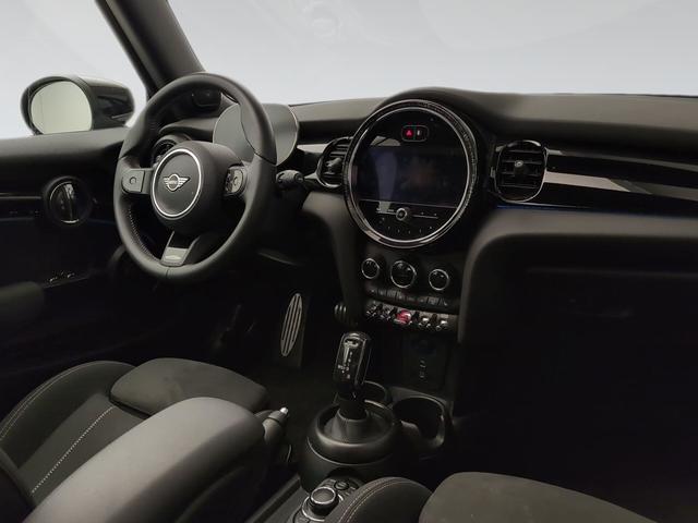 fotoG 7 del MINI MINI Cabrio Cooper 100 kW (136 CV) 136cv Gasolina del 2024 en Málaga