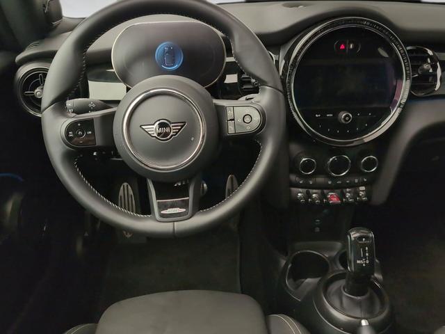 fotoG 11 del MINI MINI Cabrio Cooper 100 kW (136 CV) 136cv Gasolina del 2024 en Málaga