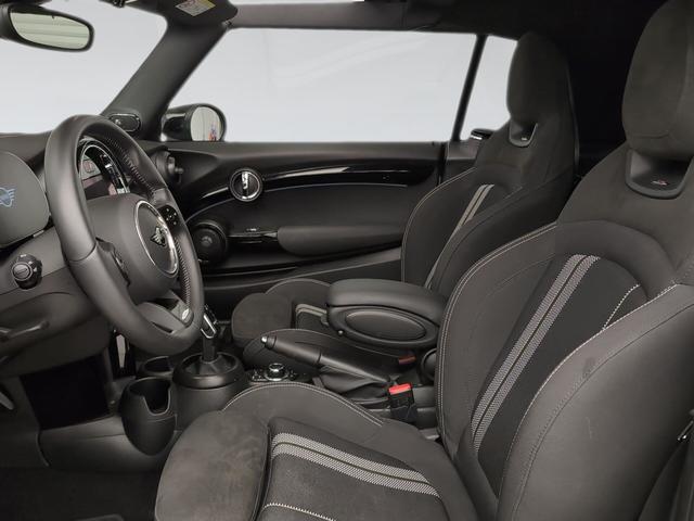 fotoG 12 del MINI MINI Cabrio Cooper 100 kW (136 CV) 136cv Gasolina del 2024 en Málaga