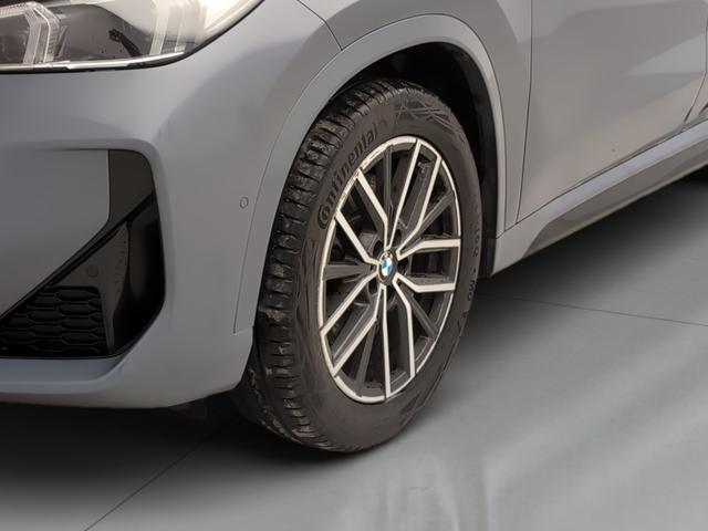 BMW X1 sDrive20i color Gris. Año 2024. 125KW(170CV). Gasolina. En concesionario Automotor Premium Marbella - Málaga de Málaga
