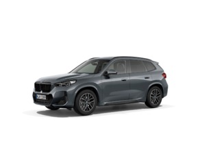 Fotos de BMW X1 sDrive20i color Gris. Año 2024. 125KW(170CV). Gasolina. En concesionario Automotor Premium Marbella - Málaga de Málaga