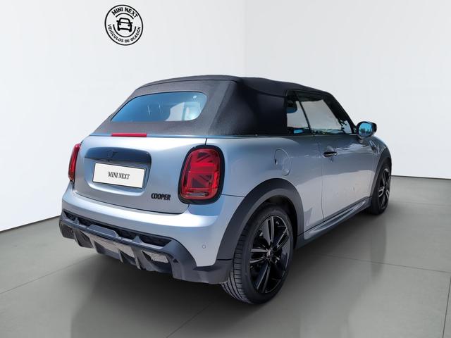 fotoG 3 del MINI MINI Cabrio Cooper 100 kW (136 CV) 136cv Gasolina del 2024 en Málaga