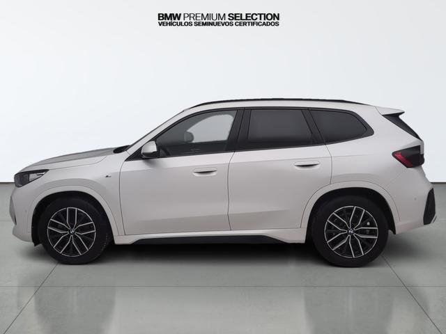 BMW X1 sDrive18d color Blanco. Año 2023. 110KW(150CV). Diésel. En concesionario Automotor Premium Marbella - Málaga de Málaga