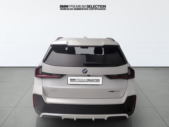 BMW X1 sDrive18d color Blanco. Año 2023. 110KW(150CV). Diésel. En concesionario Automotor Premium Marbella - Málaga de Málaga
