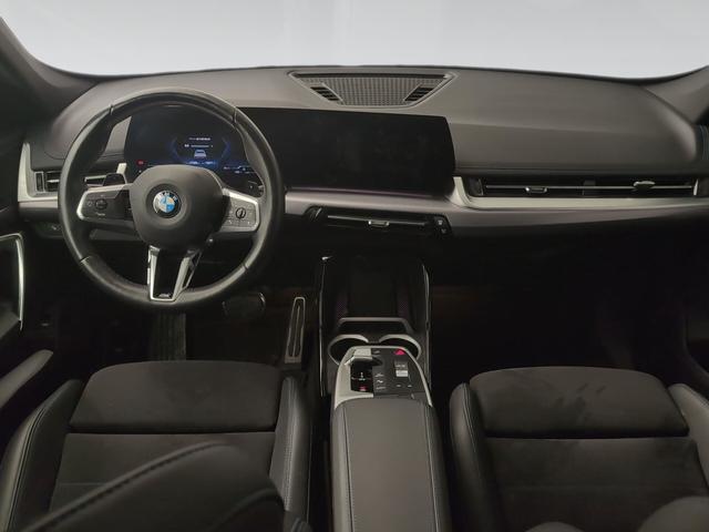 BMW X1 sDrive18d color Blanco. Año 2023. 110KW(150CV). Diésel. En concesionario Automotor Premium Marbella - Málaga de Málaga