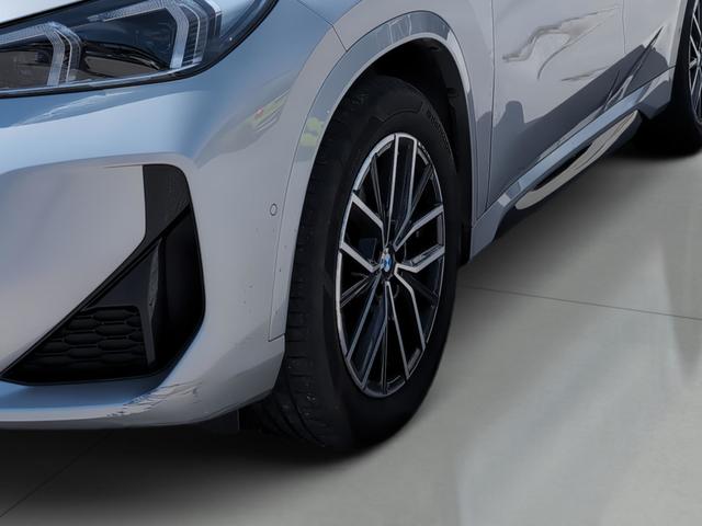 BMW X1 sDrive18d color Gris Plata. Año 2024. 110KW(150CV). Diésel. En concesionario Automotor Premium Viso - Málaga de Málaga