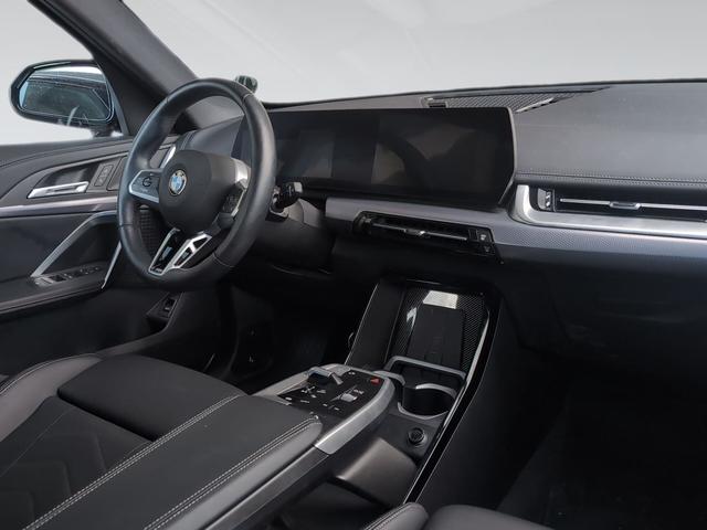 BMW X1 sDrive18d color Gris Plata. Año 2024. 110KW(150CV). Diésel. En concesionario Automotor Premium Viso - Málaga de Málaga