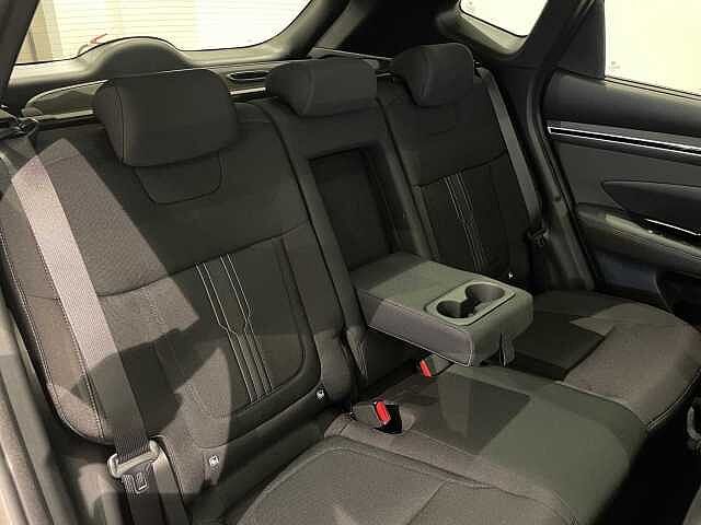 Hyundai Tucson 1.6 CRDI - 11