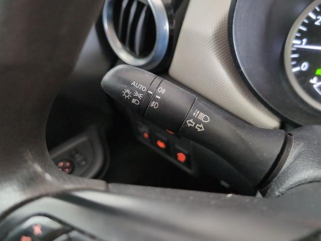 Nissan Micra IG-T 100 Acenta 74 kW (100 CV)