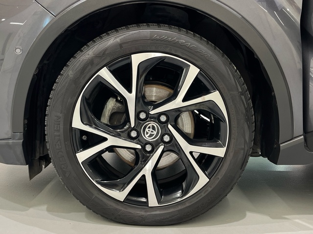 Toyota C-HR 180H Advance 135 kW (184 CV)