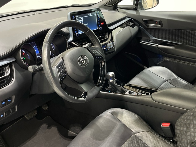Toyota C-HR 180H Advance 135 kW (184 CV)