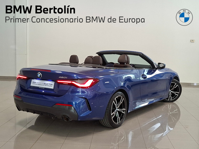 BMW Serie 4 420i Cabrio color Azul. Año 2024. 135KW(184CV). Gasolina. En concesionario Automoviles Bertolin S.L. de Valencia