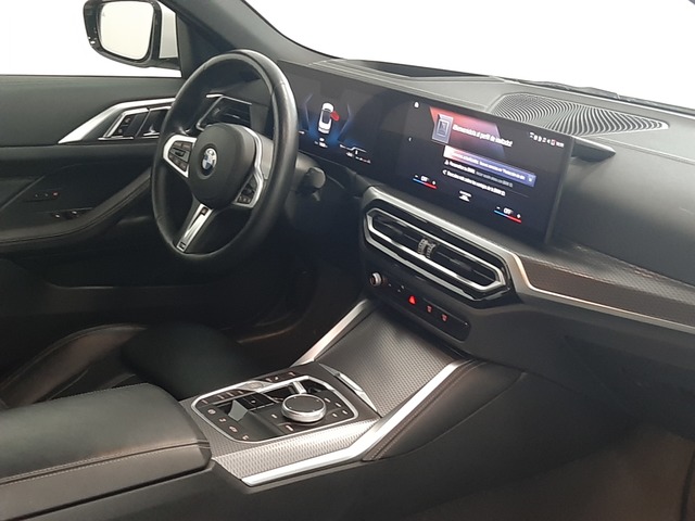BMW Serie 4 420i Cabrio color Blanco. Año 2024. 135KW(184CV). Gasolina. En concesionario Automoviles Bertolin S.L. de Valencia