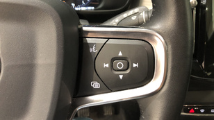 Volvo XC40 T3 Business Plus 120 kW (163 CV) - 16 Volvo XC40 T3 Ocasión 120 KW (163CV) - 16