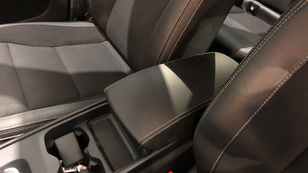 Volvo XC40 T3 Business Plus 120 kW (163 CV) - 22 Volvo XC40 T3 Ocasión 120 KW (163CV) - 22