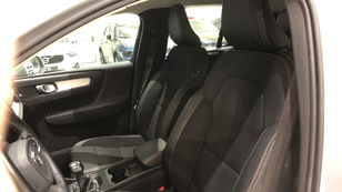 Volvo XC40 T3 Business Plus 120 kW (163 CV) - 37 Volvo XC40 T3 Ocasión 120 KW (163CV) - 37