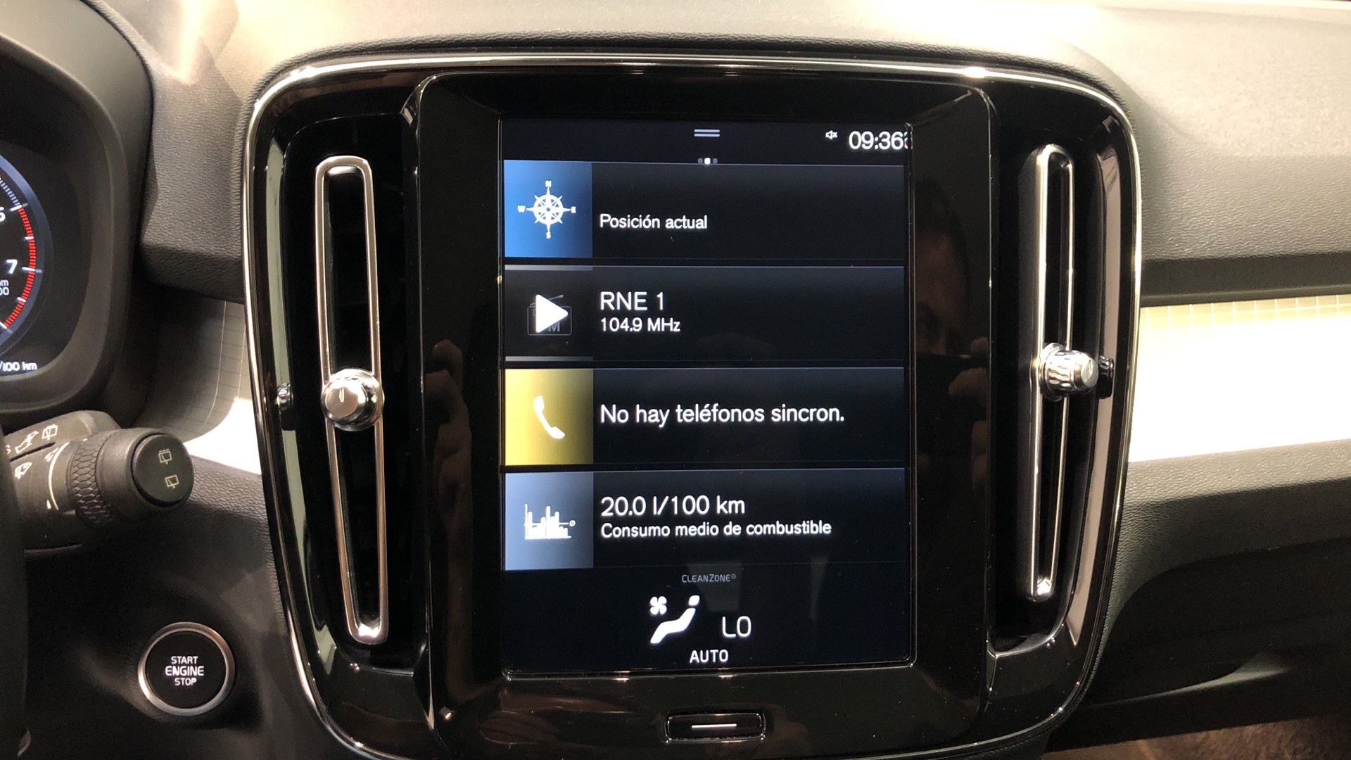 Volvo XC40 segunda mano 72594926 - 33