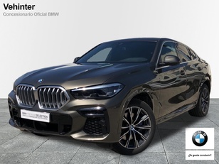 Fotos de BMW X6 xDrive30d color Marrón. Año 2022. 210KW(286CV). Diésel. En concesionario Vehinter Getafe de Madrid