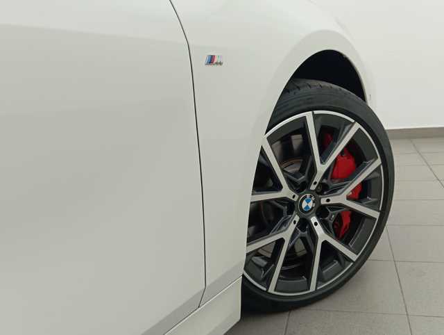 BMW Serie 1 128ti color Blanco. Año 2022. 195KW(265CV). Gasolina. En concesionario Augusta Aragon S.A. de Zaragoza
