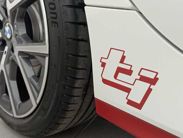 BMW Serie 1 128ti color Blanco. Año 2022. 195KW(265CV). Gasolina. En concesionario Augusta Aragon S.A. de Zaragoza