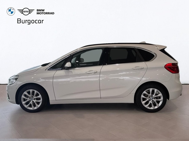 BMW Serie 2 218d Active Tourer color Blanco. Año 2017. 110KW(150CV). Diésel. En concesionario Motor Gorbea de Álava