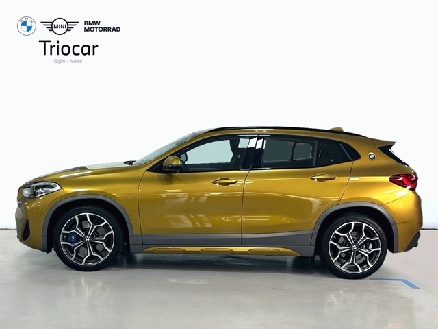 BMW X2 xDrive20d color Oro. Año 2022. 140KW(190CV). Diésel. En concesionario Triocar Gijón (Bmw y Mini) de Asturias