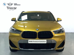 Fotos de BMW X2 xDrive20d color Oro. Año 2022. 140KW(190CV). Diésel. En concesionario Triocar Gijón (Bmw y Mini) de Asturias